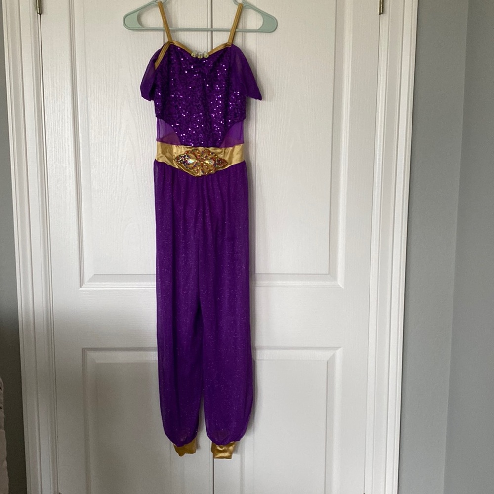 Super cute girls genie dance costume